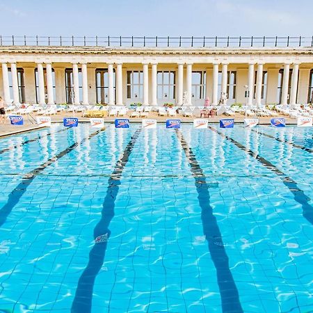 Haik'S Palace Ostende Kültér fotó